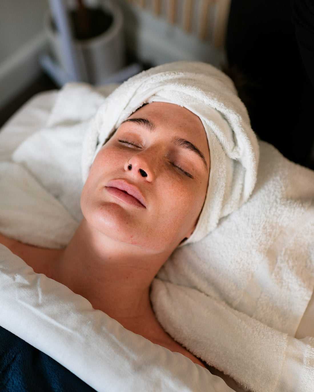 Healthy Skin is Beautiful Skin: Combatting Dryness Naturally