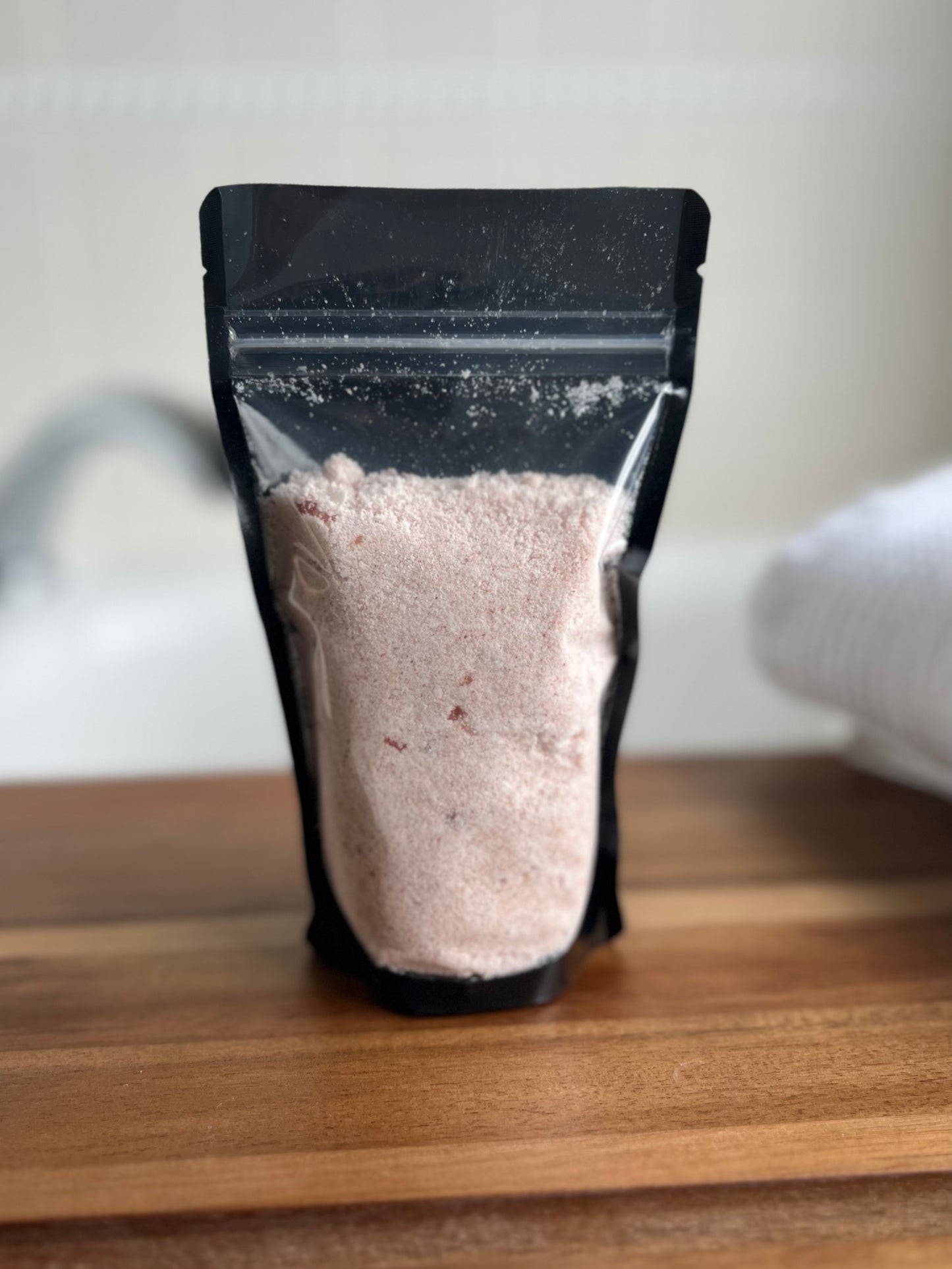 Relaxing Bath Soak with Magnesium